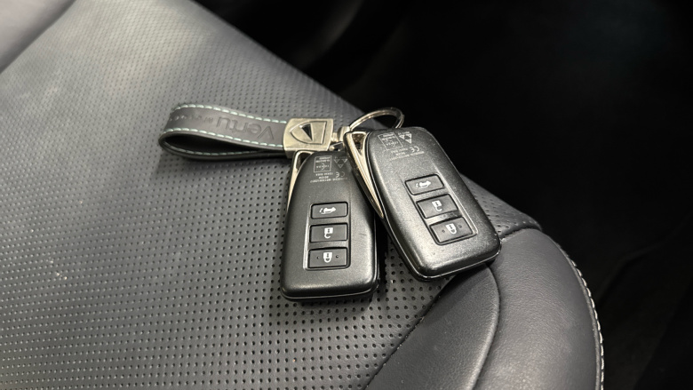 Lexus NX 300h 2.5 Takumi 5dr CVT [Pan roof] Hybrid Estate